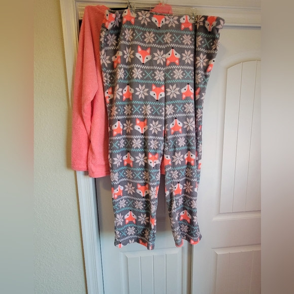 Secret Treasures Pajama set,  size 3x, color: coral, grey, white, mint green - Picture 3 of 5